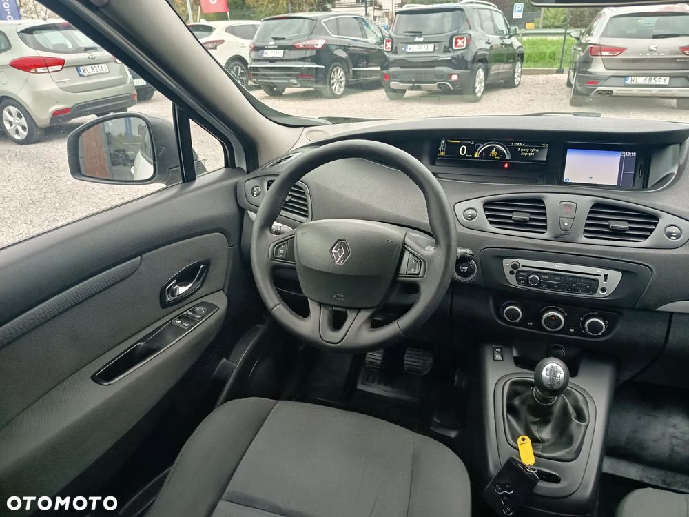 Renault Scenic 1.6 16V 110 TomTom Edition - 20