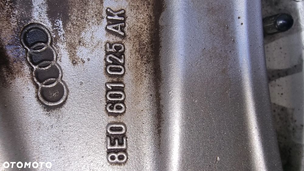 Felga Audi 8.0Jx18H2 ET43 8E0601025AK - 2