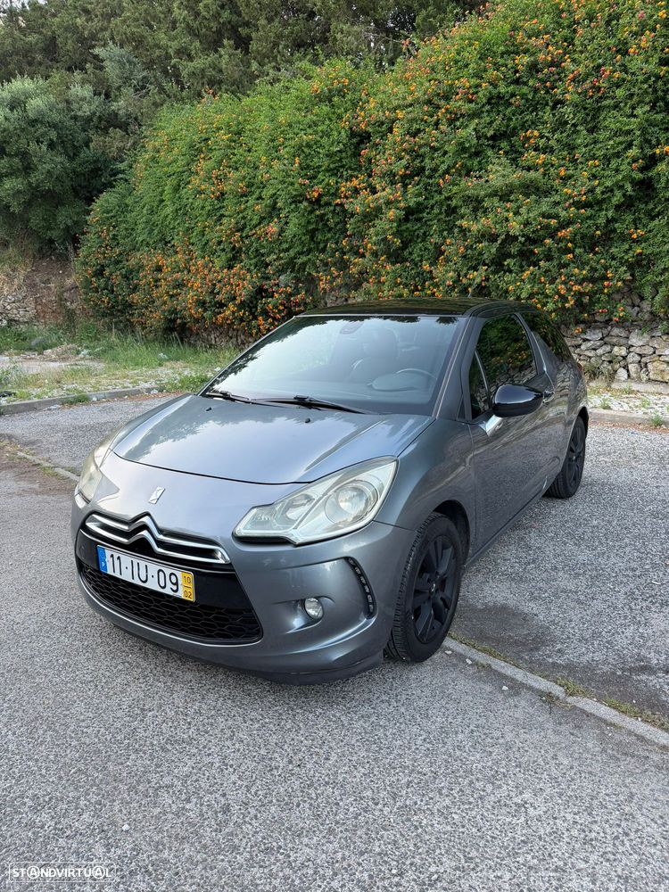 Citroën DS3 1.6 HDi Airdream So Chic - 2