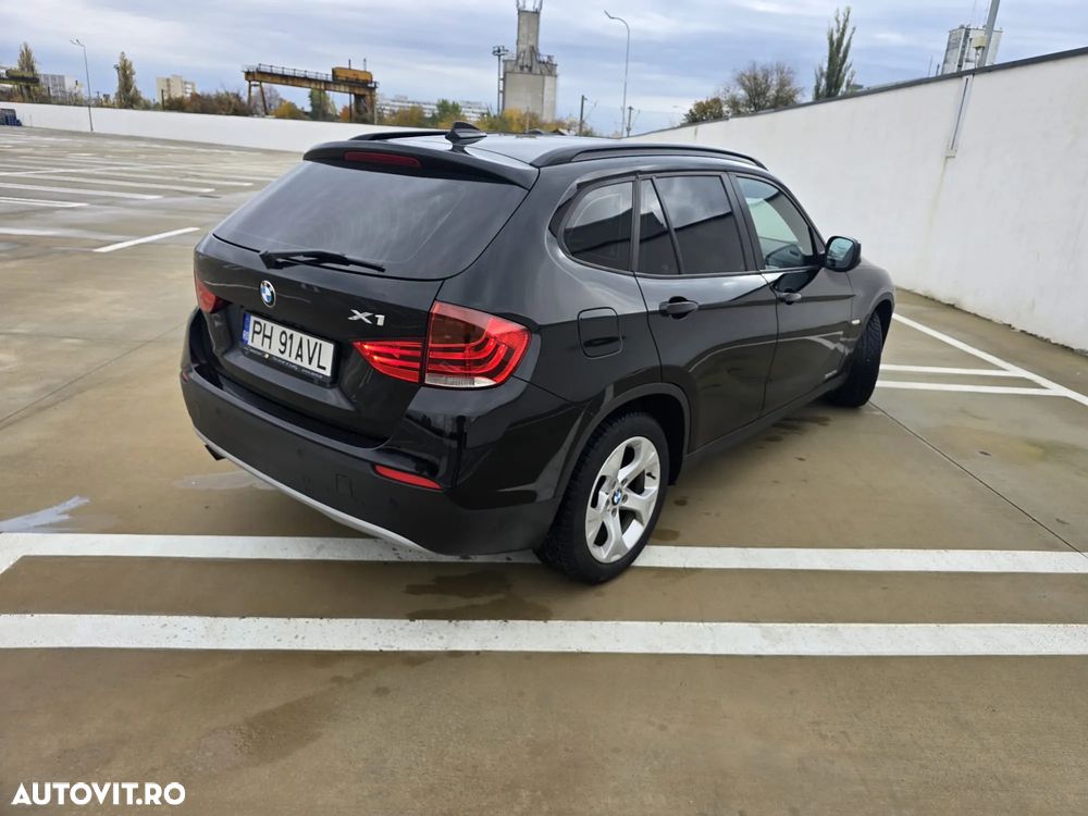 BMW X1 sDrive18d - 14