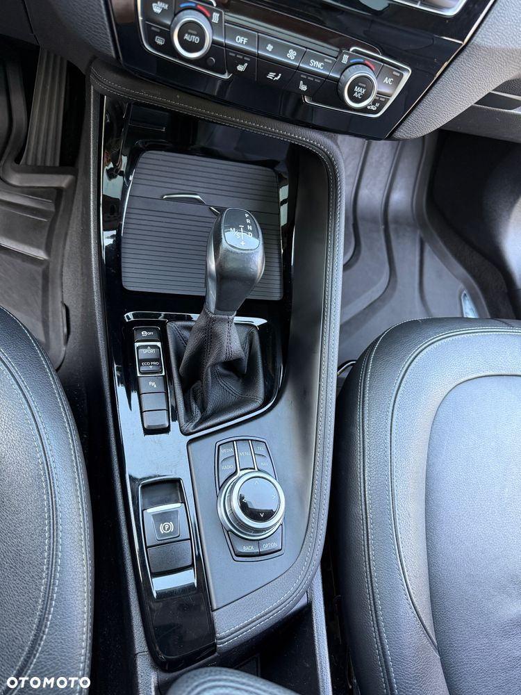 BMW X1 sDrive18d - 8
