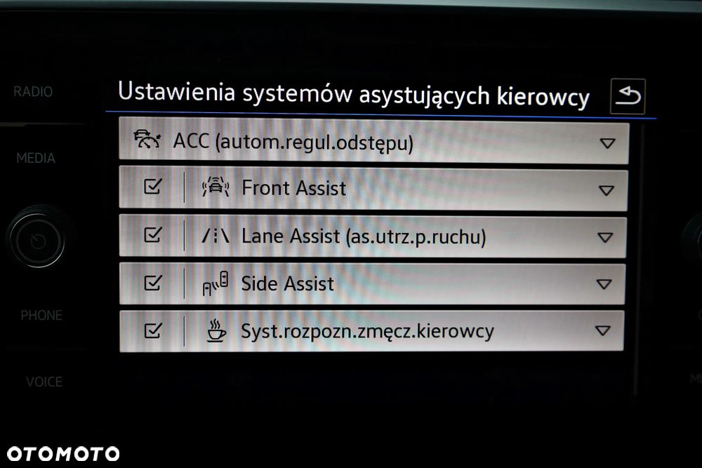 Volkswagen T-Roc 1.5 TSI Style DSG - 30