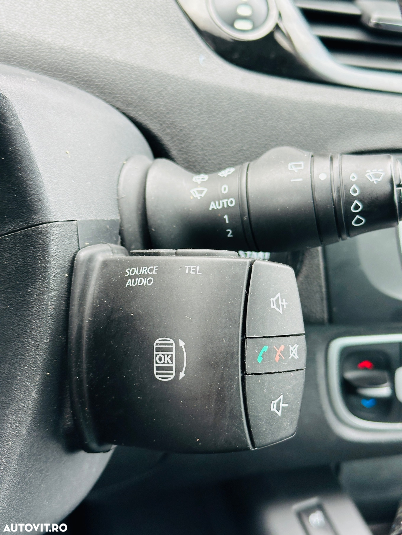Renault Scenic ENERGY dCi 110 S&S LIMITED - 32