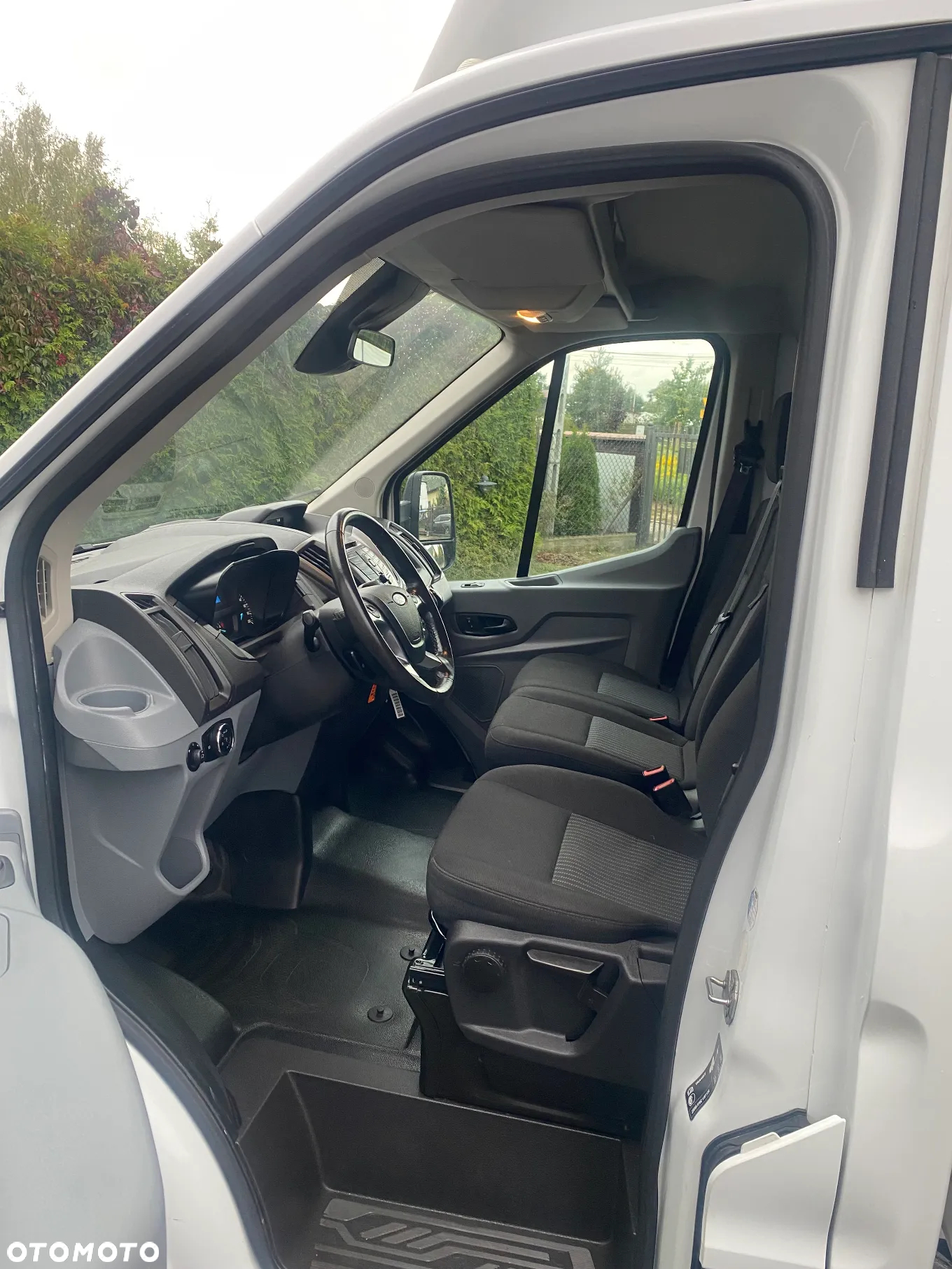 Ford TRANSIT - 11