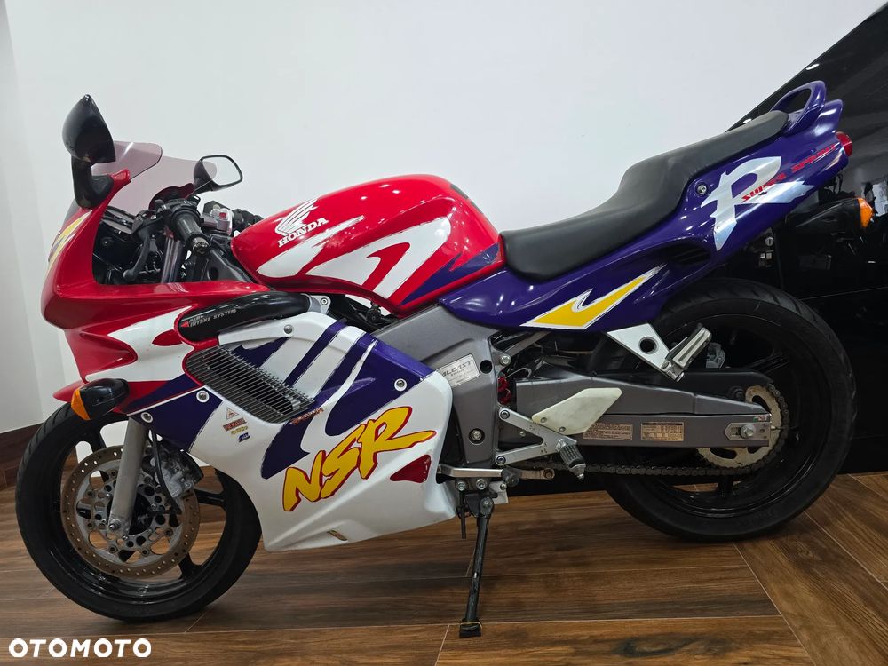 Honda NSR - 25