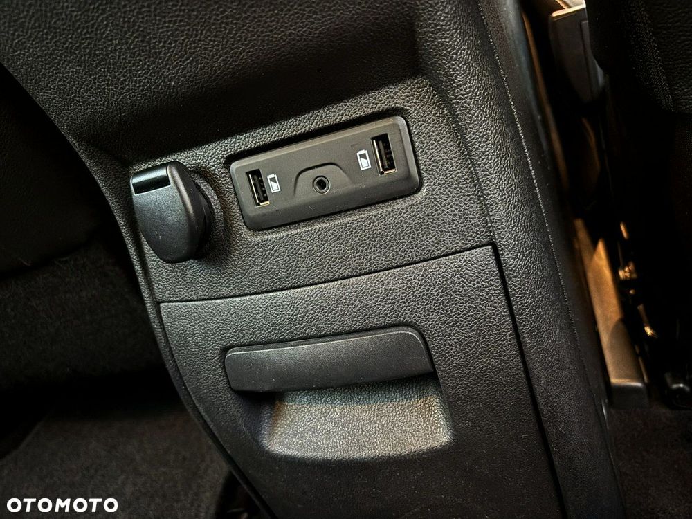 Renault Grand Scenic - 23