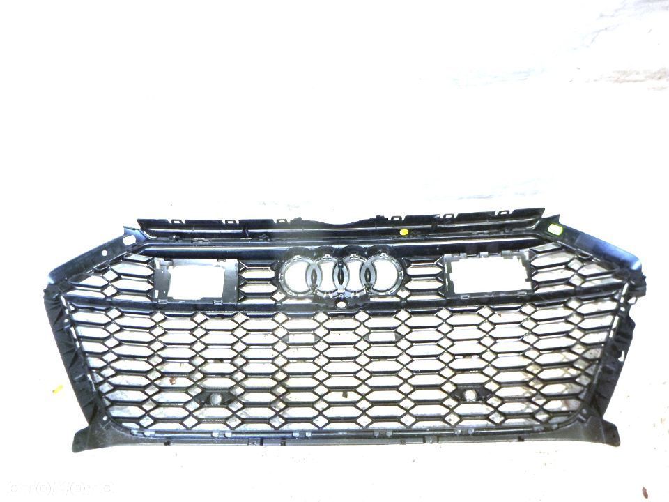 audi a6 rs6 c8 20r- grill atrapa czarna - 2