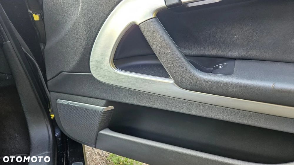 Audi A3 2.0 TDI DPF quattro S line Sportpaket - 6