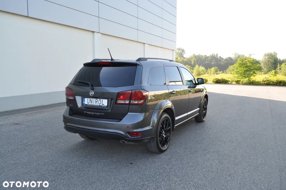 Fiat Freemont 2.0 Multijet Black Code AWD - 7