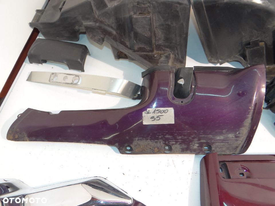 GL 1500 Goldwing blotnik nadkole owiewka boczek pokrywa kufra plastik wypełnienie airbox H2154 - 12