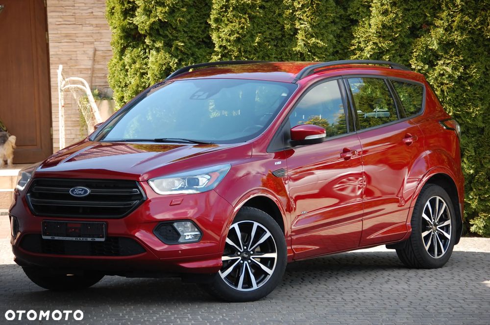Ford Kuga 2.0 TDCi 4x4 ST-Line - 39