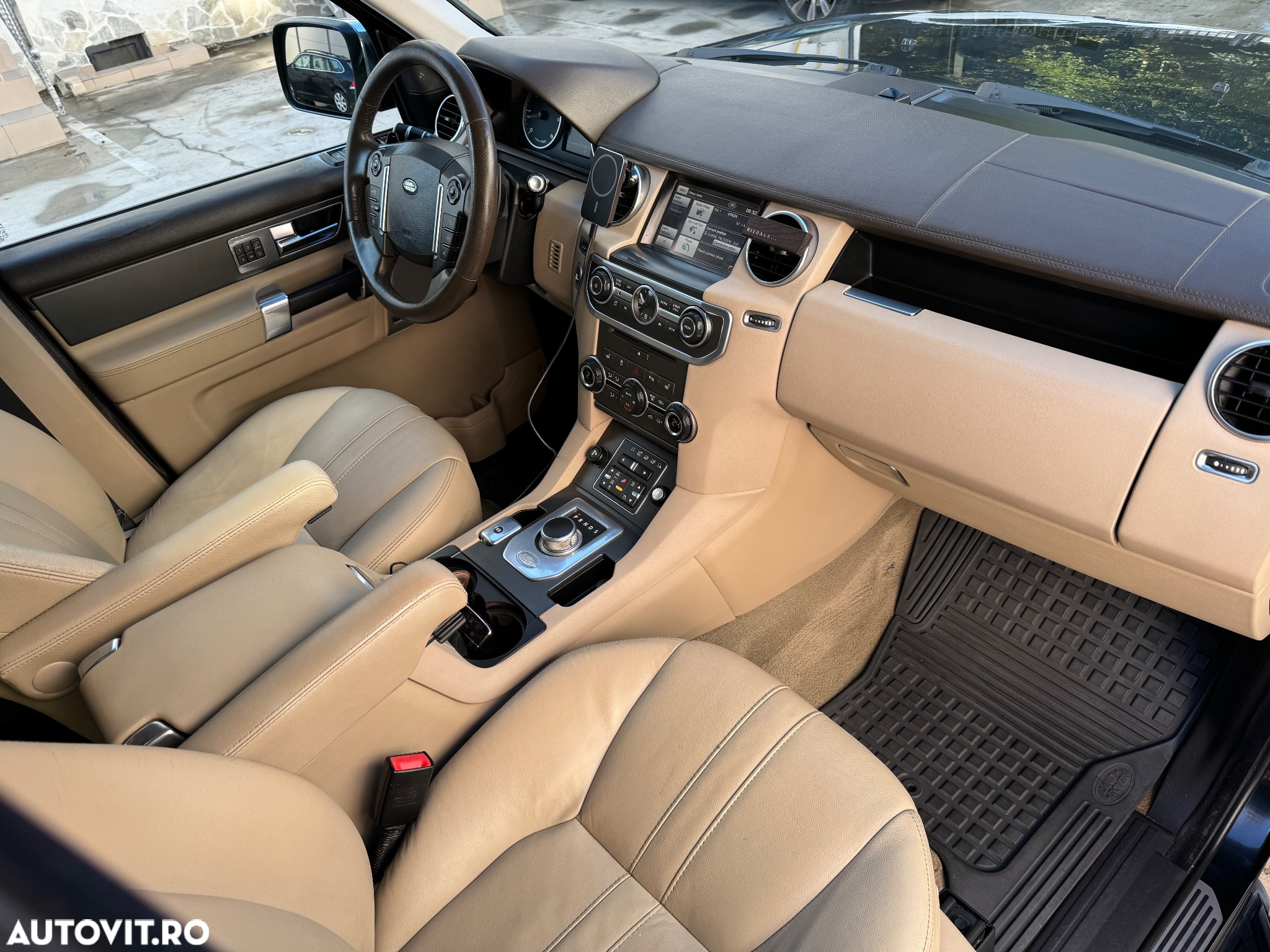 Land Rover Discovery 4 3.0 SDV6 HSE Aut - 4
