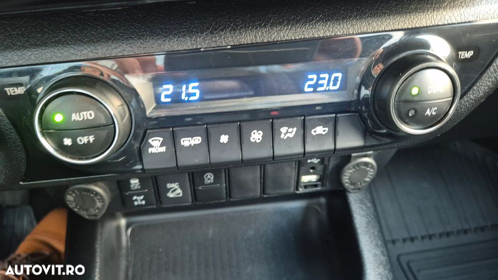Toyota Hilux - 20