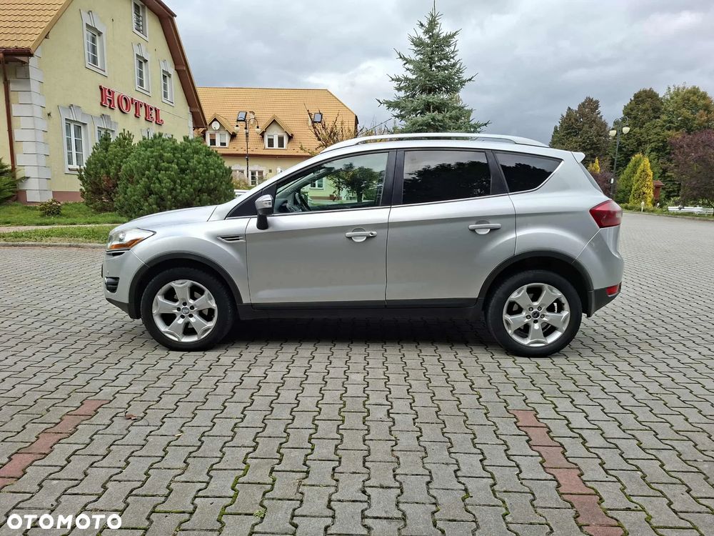 Ford Kuga 2.0 TDCi Titanium FWD - 5