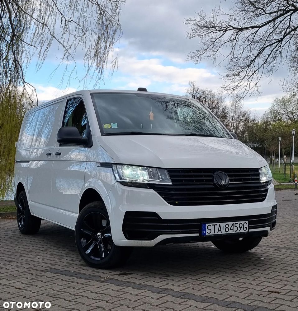 Volkswagen Transporter - 1