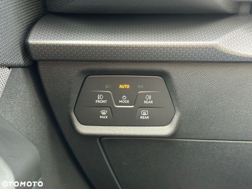 Seat Leon 1.5 eTSI mHEV Style DSG - 14
