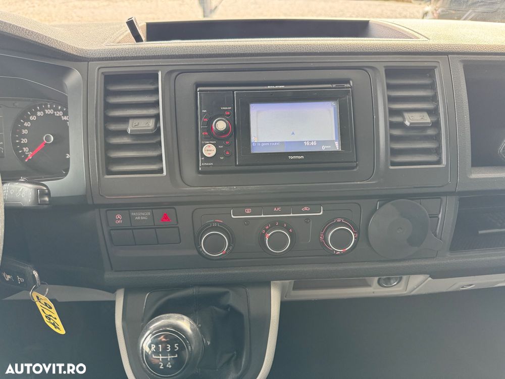 Volkswagen Transporter T6 Mixt - 18