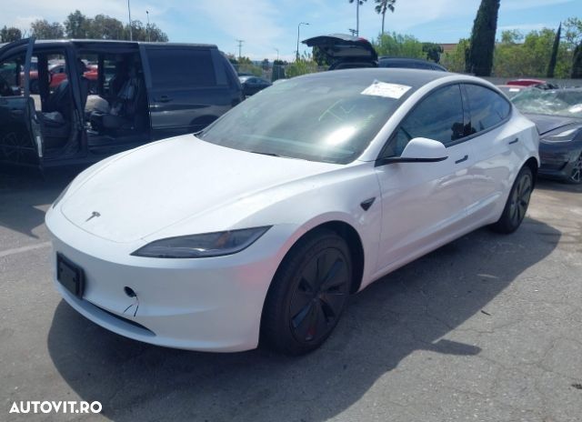 Tesla Model 3 Standard - 1