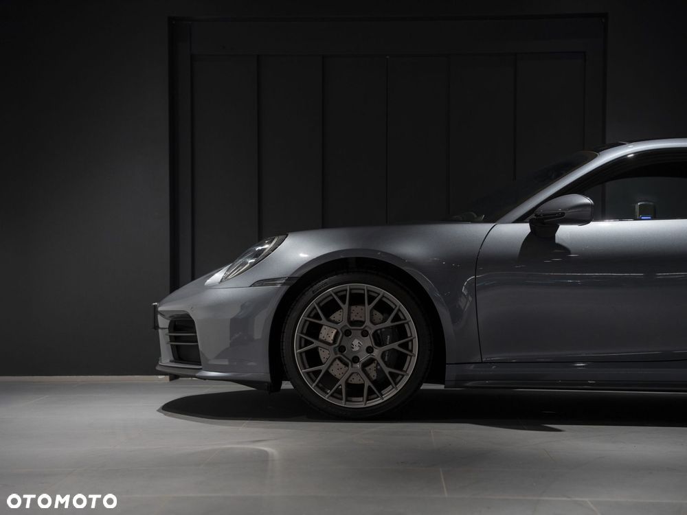 Porsche 911 Carrera PDK - 8