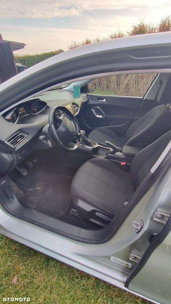 Peugeot 308 1.6 BlueHDi Business Line S&S - 2