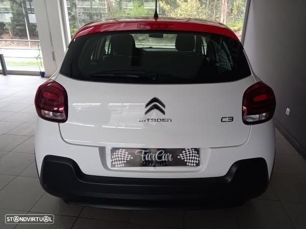 Citroën C3 1.2 PureTech Shine EAT6 - 4