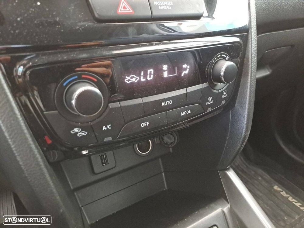 Suzuki Vitara 1.4T GLX 4WD - 18