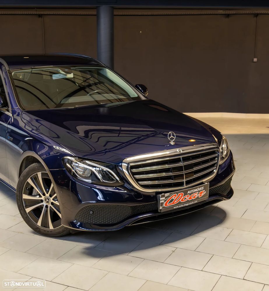Mercedes-Benz E 300 9G-TRONIC Exclusive - 3