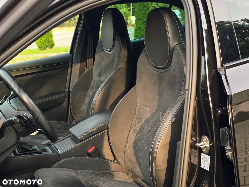 Skoda Superb 2.0 TSI Sportline DSG - 14