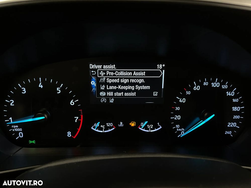 Ford Focus 1.0 EcoBoost Connected - 19