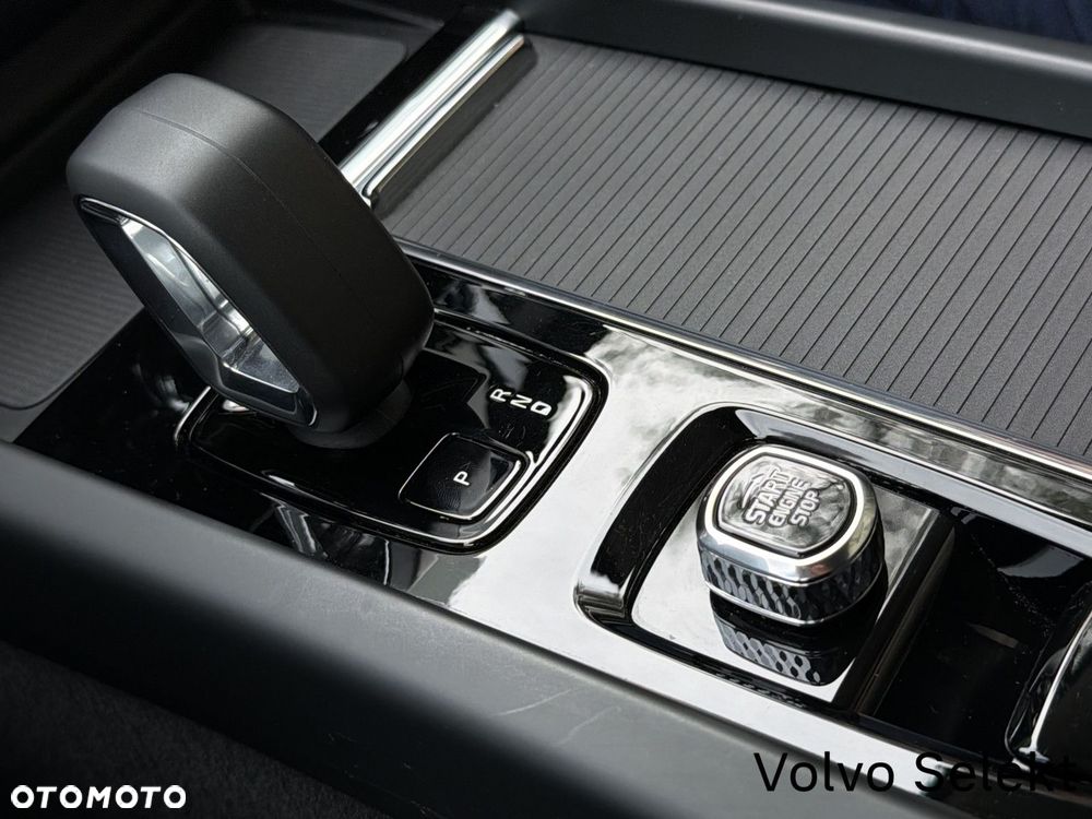 Volvo XC 60 - 25