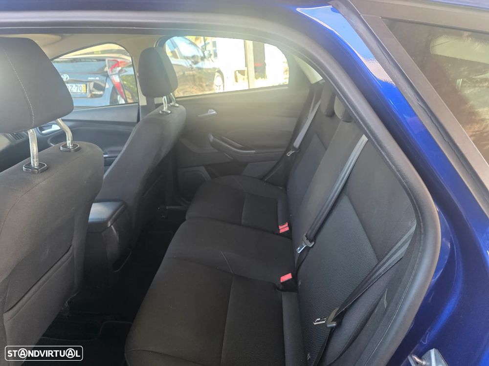 Ford Focus 1.5 TDCi Titanium - 13
