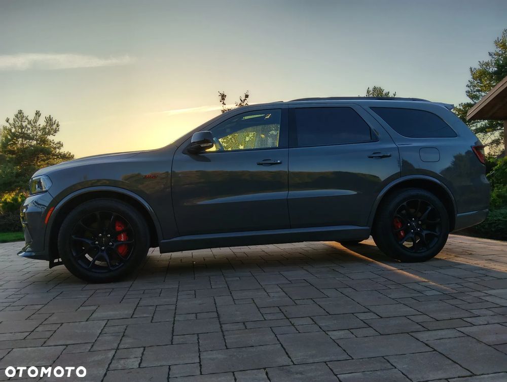 Dodge Durango 6.4 SRT - 34