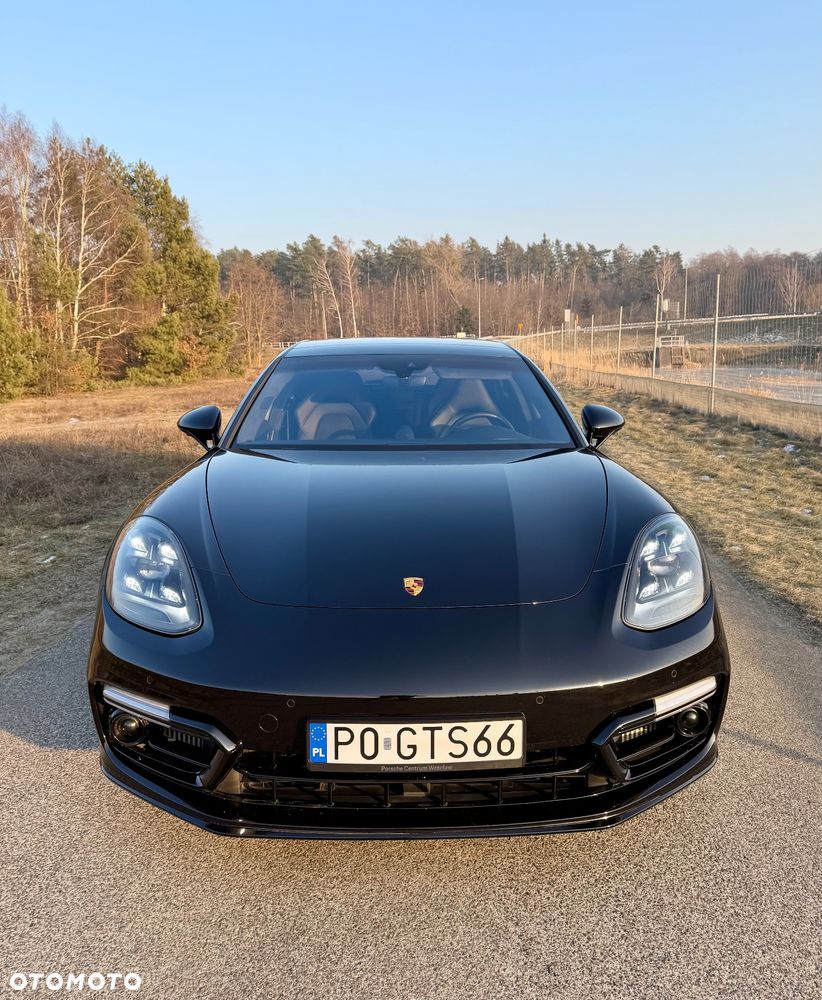 Porsche Panamera - 16