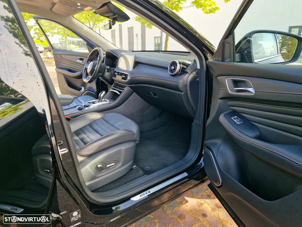 MG EHS Luxury - 20