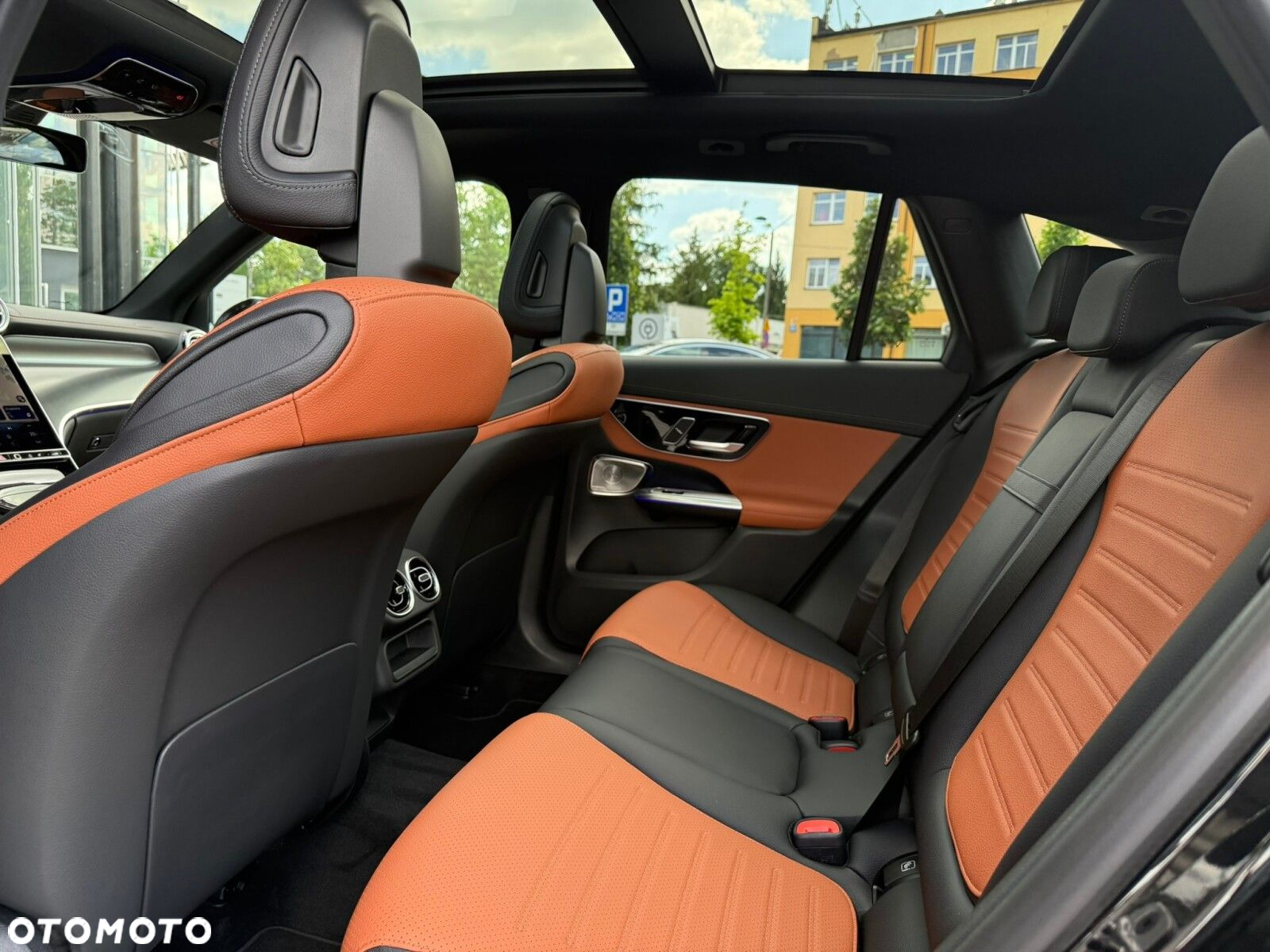 Mercedes-Benz GLC - 15