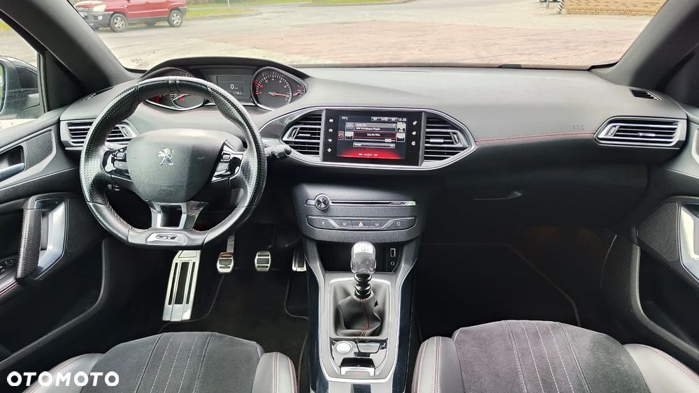 Peugeot 308 THP 205 GT - 32