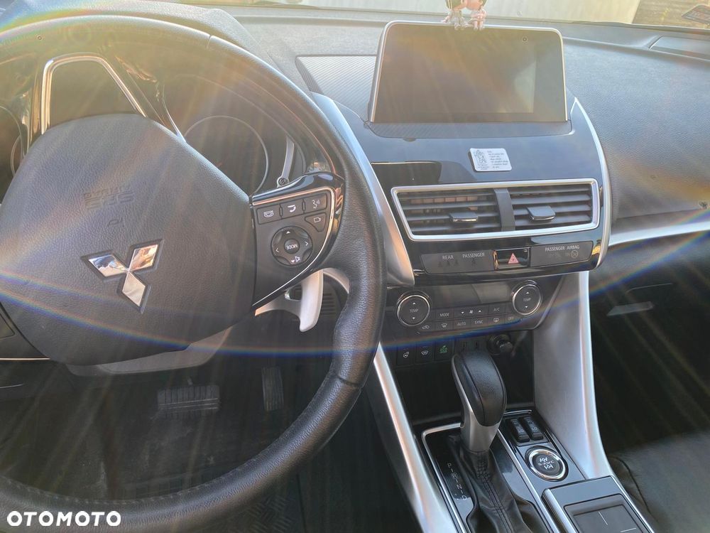 Mitsubishi Eclipse Cross 2018 photo 3