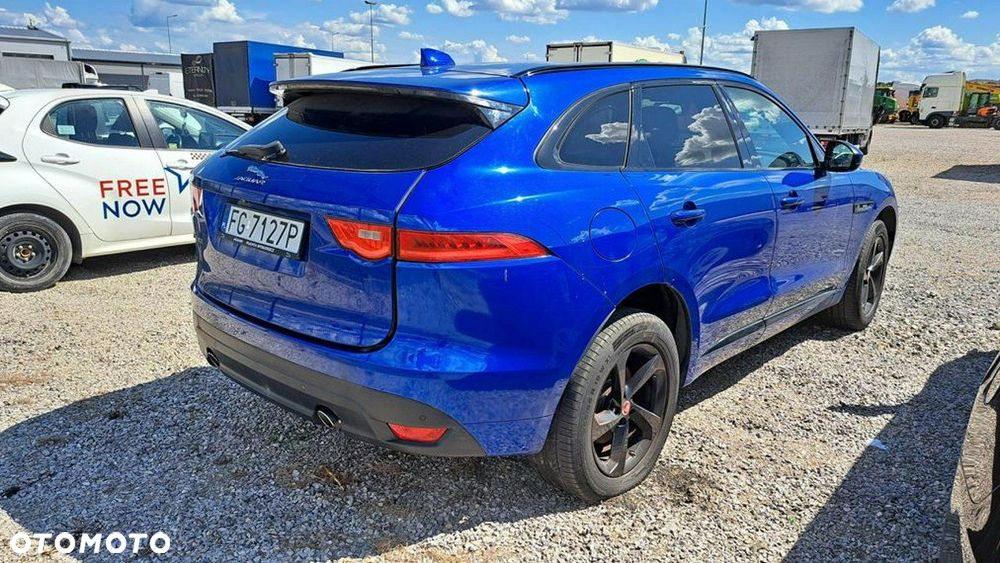 Jaguar F-Pace 2.0 i4D AWD R-Sport - 4