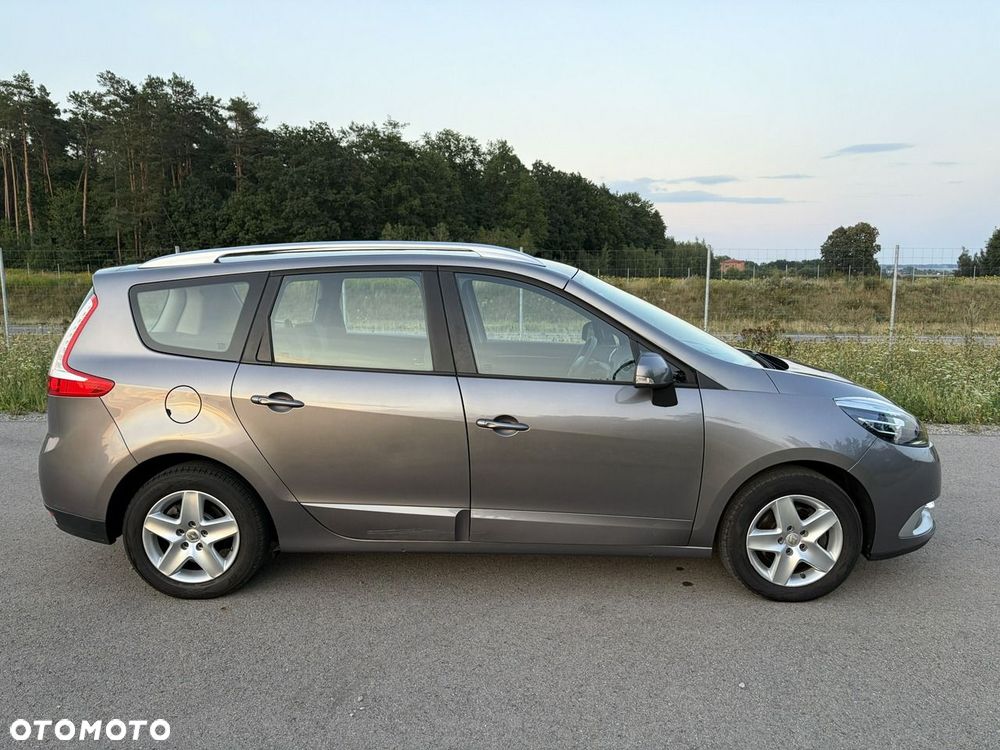 Renault Grand Scenic - 2