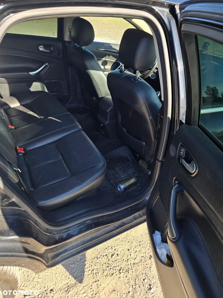 Ford Mondeo 1.8 TDCi Gold X - 23