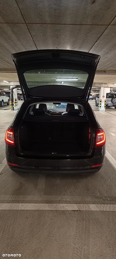 Skoda Octavia 2.0 TSI 4x4 Style DSG - 29