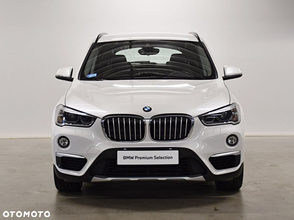 BMW X1 sDrive18i GPF xLine - 9