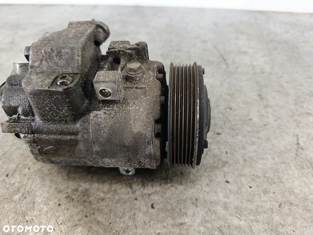 POMPA, SPRĘŻARKA KLIMATYZACJI VW POLO IV FL 9N 6Q0820803R PXE13  SANDEN - 7