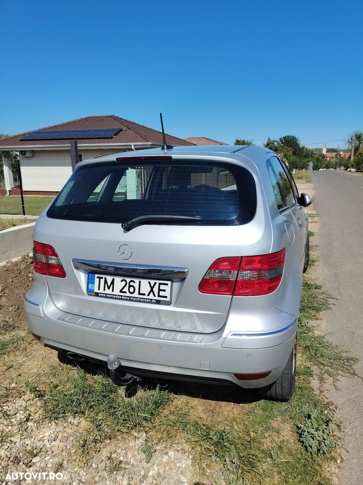 Mercedes-Benz B 200 - 4
