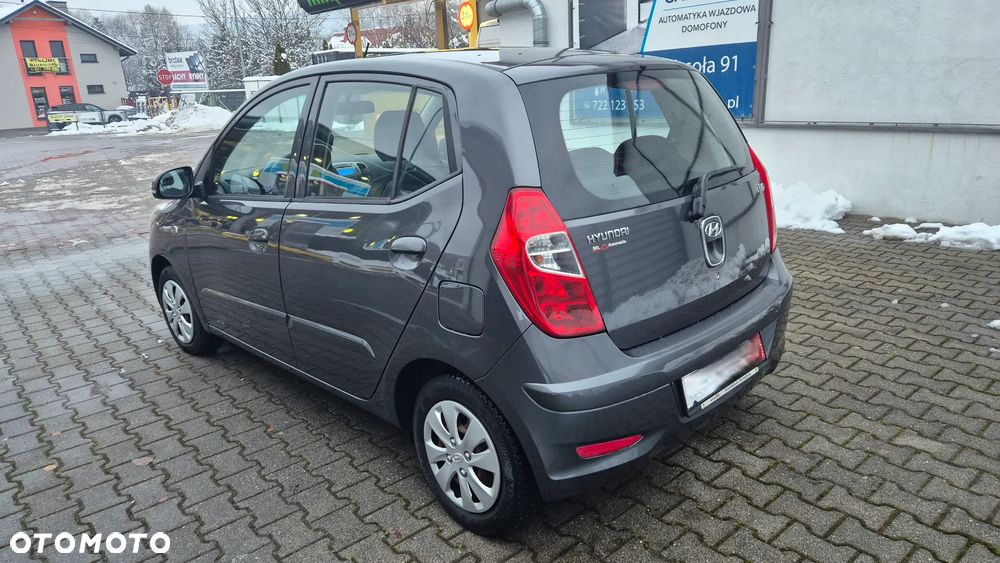 Hyundai i10 1.1 FIFA WM Edition - 4