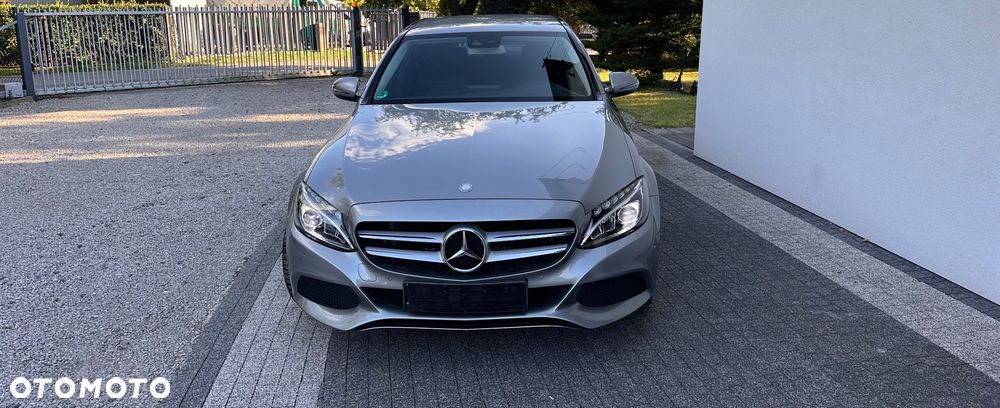 Mercedes-Benz Klasa C 180 7G-TRONIC - 3