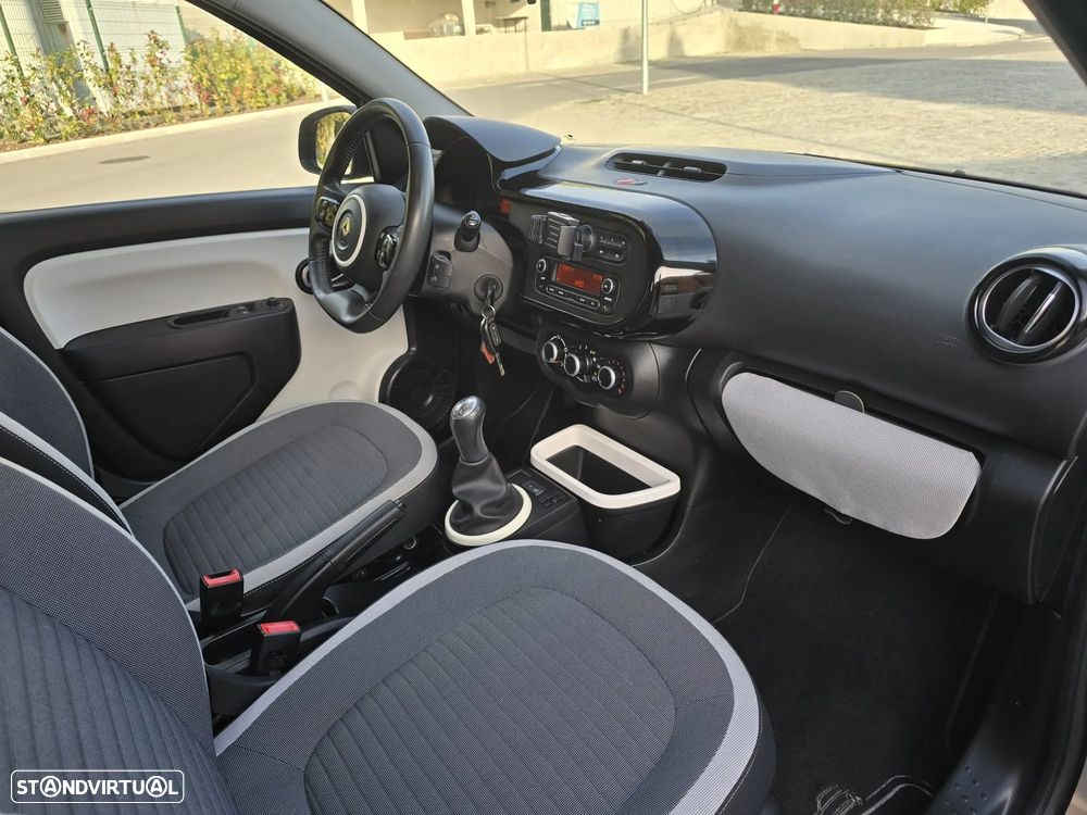 Renault Twingo SCe 70 S&S LIMITED - 8