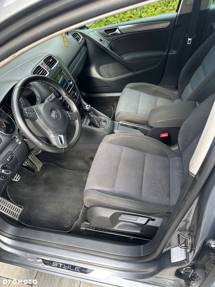 Volkswagen Golf 1.6 TDI Comfortline - 5