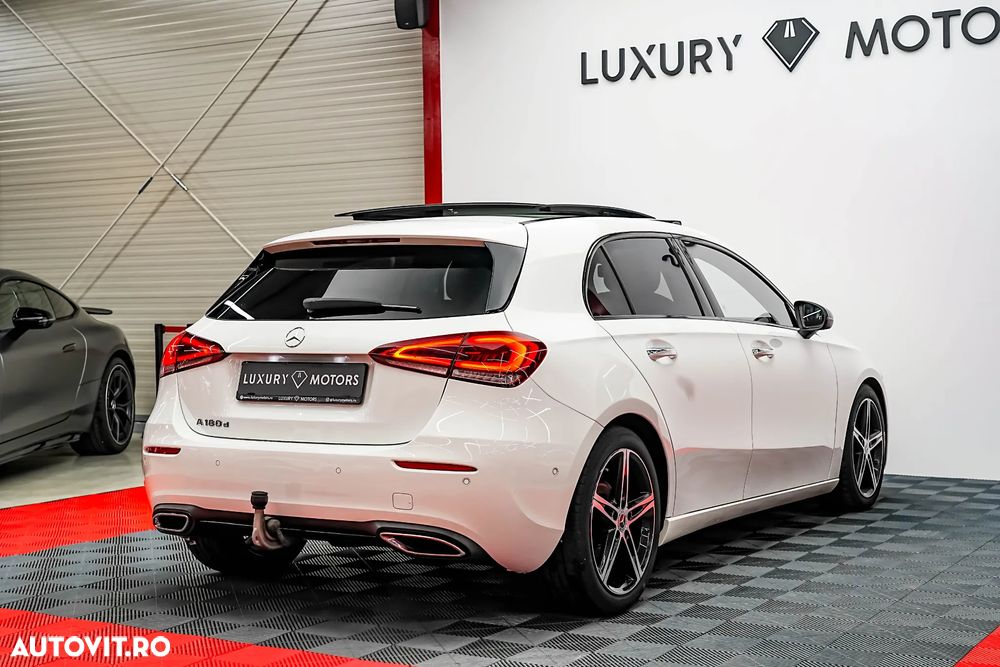 Mercedes-Benz A 180 d 7G-DCT Progressive - 15