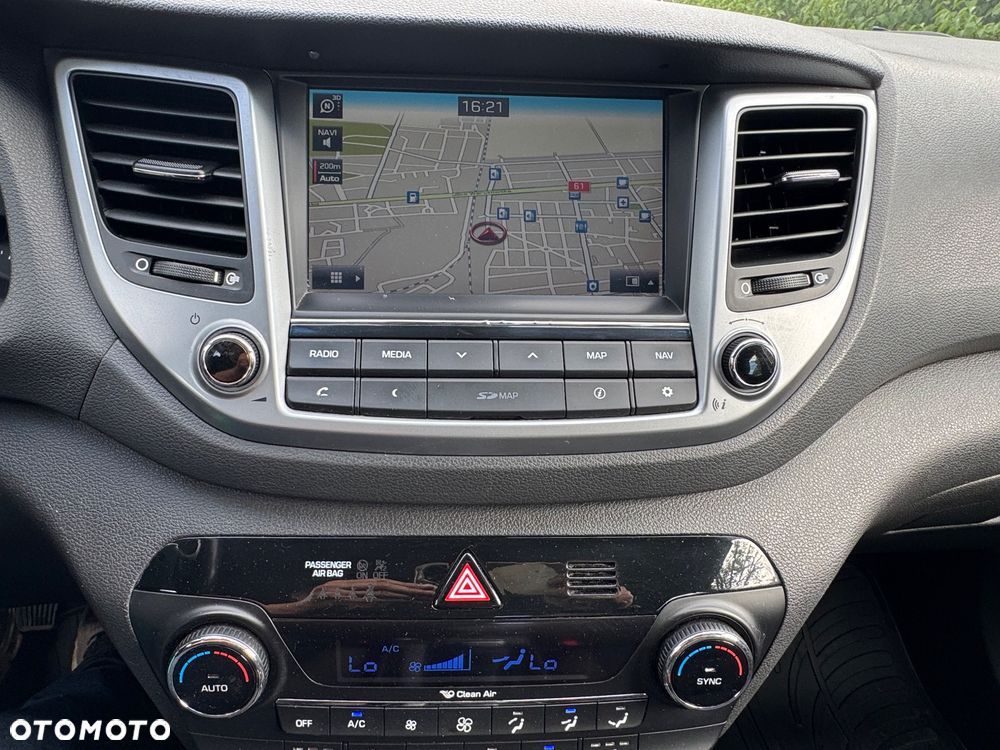 Hyundai Tucson 2.0 CRDi 2WD Trend - 18
